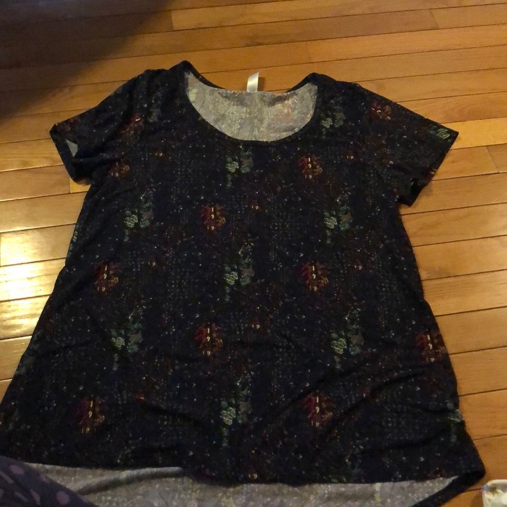 Luluaroe top